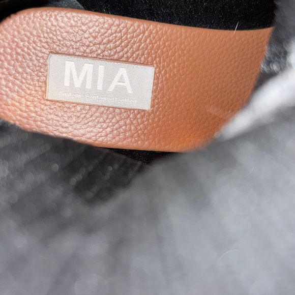 MIA Black Heeled Boots - Picture 2 of 3